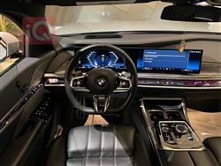 بي ام دبليو الفئة 7